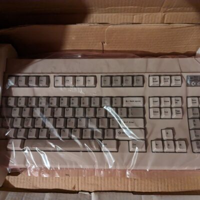 Vintage Commodore Pc10/20 Keyboard KKQ-E94YC 312716-2 New Authentic.nnBrand new,
