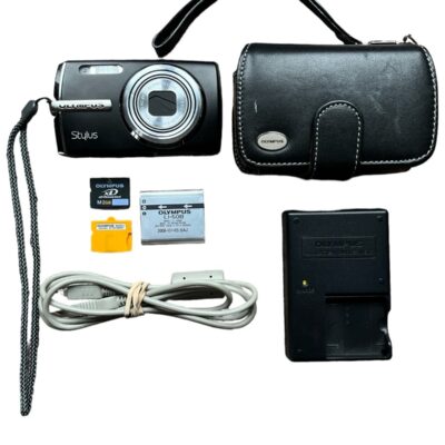 Olympus Stylus 1010 Digital Camera Black with Case