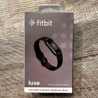 (New) Fibit Luxe Fitness Exercise Wellness Sleep Heart Rate Tracker Watch -Black