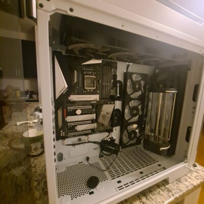 PREMIUM COMPUTER with white case