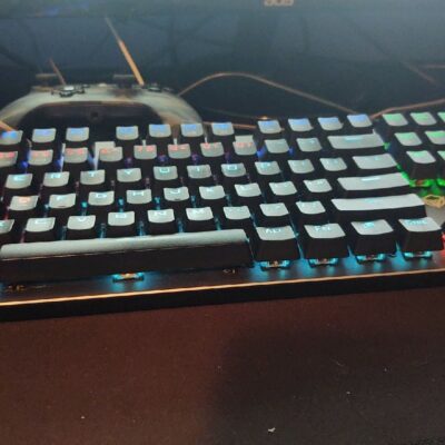 RGB mechanical keyboard (Blue switch)