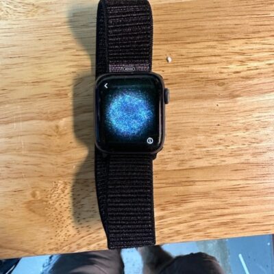 Apple Watch Series 4 40mm Aluminum Space Gray GPS + Cellular