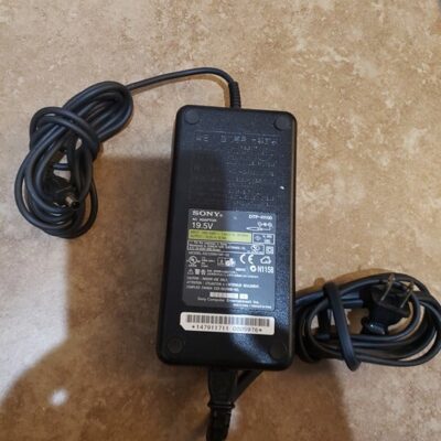 PSP Development  System Dev AC Adapter Power Supply DTP-H100 19.5v