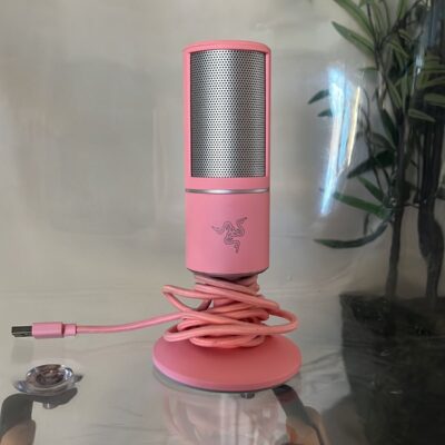 Razor Pink Microphone