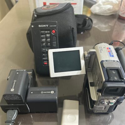 Sony DCR-PC5 MiniDV Camcorder