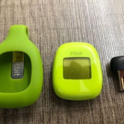 Fitbit Zip Green Fitness Activity Tracker Steps Calories W Rubber Clip & Dongle