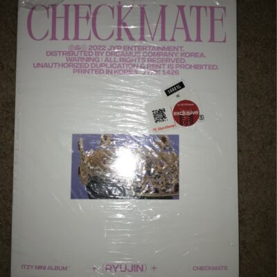 Itzy Mini Album CheckMate – LIA Version (CD, 2022, Target Exclusive)