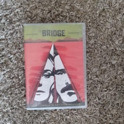 The Bridge Complete Season 2 Like New Demian Birchir and Diane Kruger