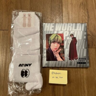 Ateez Yeosang Digipack and Hand Holding Socks