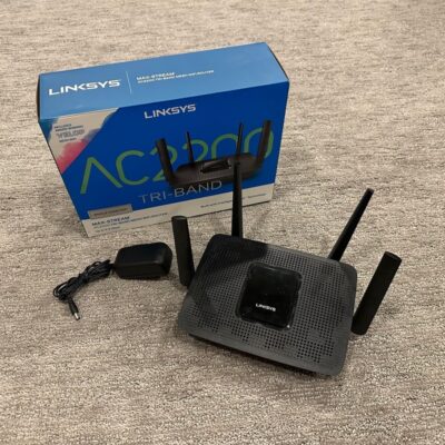 Linksys Max-Stream MR8300 – Tri-Band AC2200 Mesh WiFi 5 Router