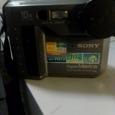Sony Digital Mavica Camera model MVC-FD73