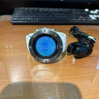 Suunto Kailash OW151 GPS Travel Smart Watch
