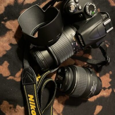 Nikon bundle D3000