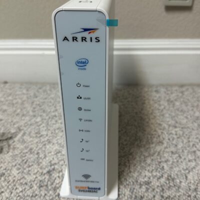 Arris modem with router and phone line
