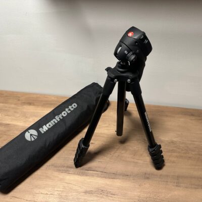 Manfrotto Compact Action Tripod
