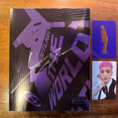 Ateez Yunho Signed Outlaw Album