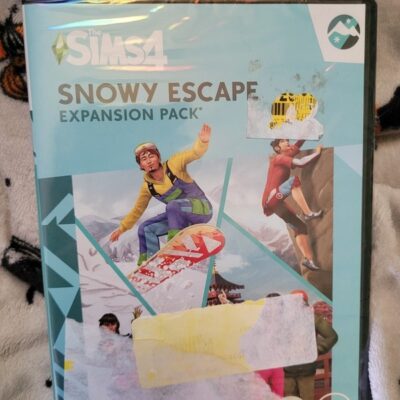 Sims 4 Snowy Escape for PC