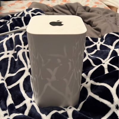 Apple Airport Extreme Base Station.