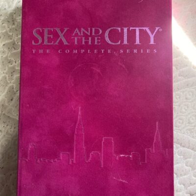 Sex and the City: The Complete Series (Collector’s Giftset)