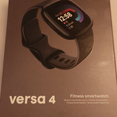 Fitbit versa 4 brand new sealed