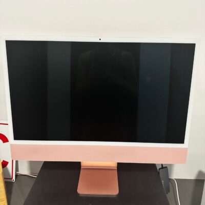 Apple iMac with Retina 4K display